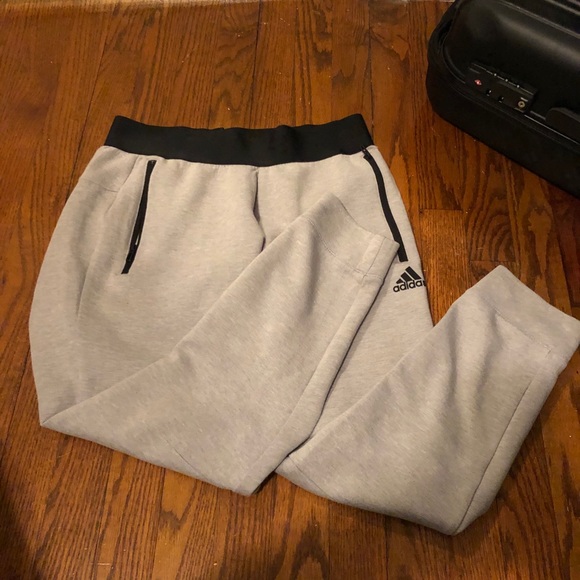 SOLD - Picture 4 of 5